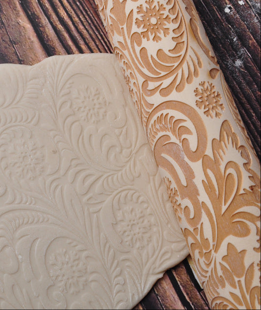 Transhome Christmas Embossing Rolling Pin – Reindeer & Snowflake Pattern | Wooden Cookie & Dough Roller